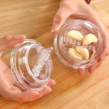 MCOIKY® Manual Garlic Twister Masher, Multi-Purpose Kitchen Mincer Grinder