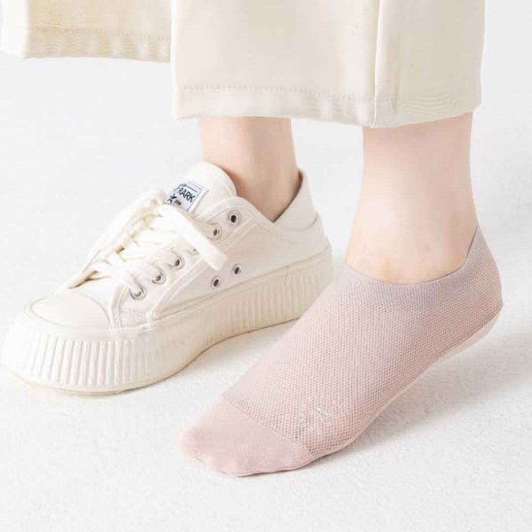 Ultra-Breathable No-Show Socks with Anti-Slip Heel Grip – Soft Low-Cut Mesh Footies